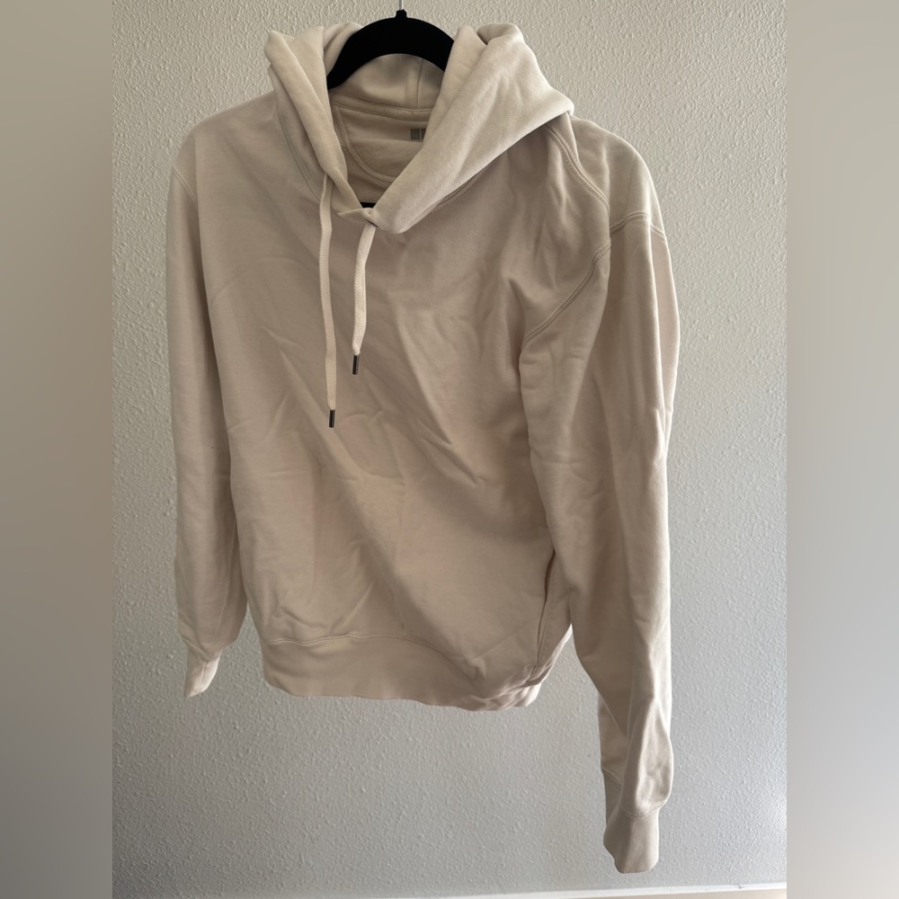 Uniqlo White Sweater Soft Cotton Blend Relaxed Fit